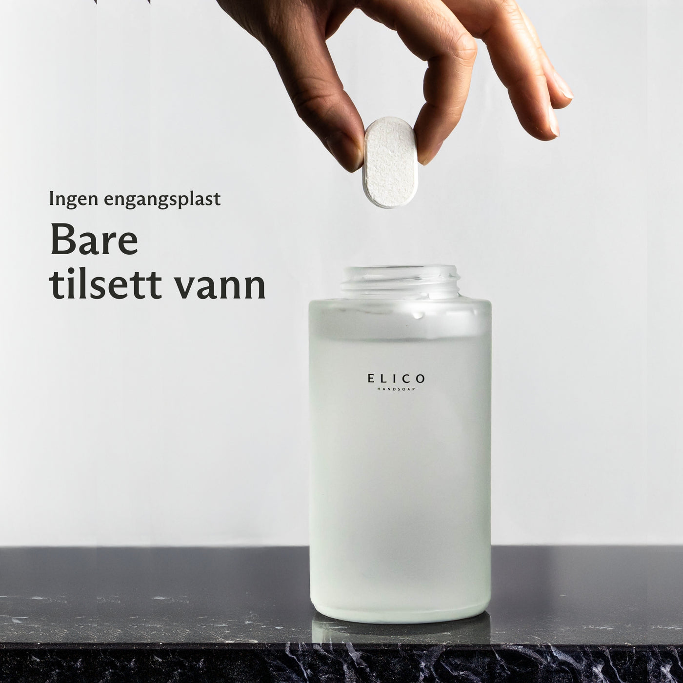 Refill soap tablet for hand soap from Elico, to be mixed with water in a glass dispenser – without single-use plastic